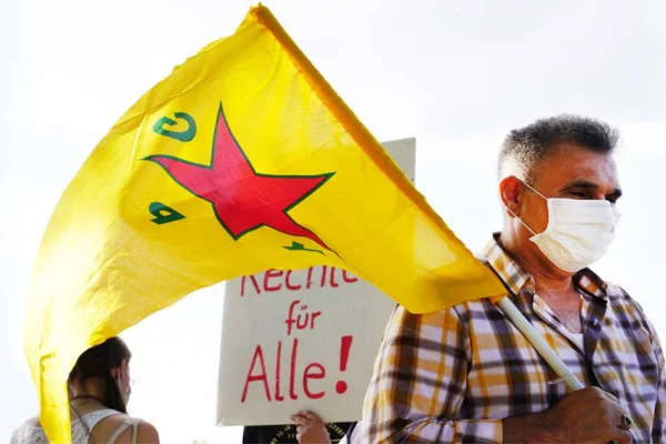 Rojava devrimi selamlandı