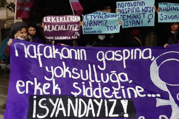 Erkekler korunuyor