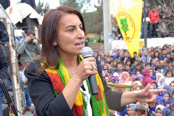 Hasta tutsakların onurlu direnişi