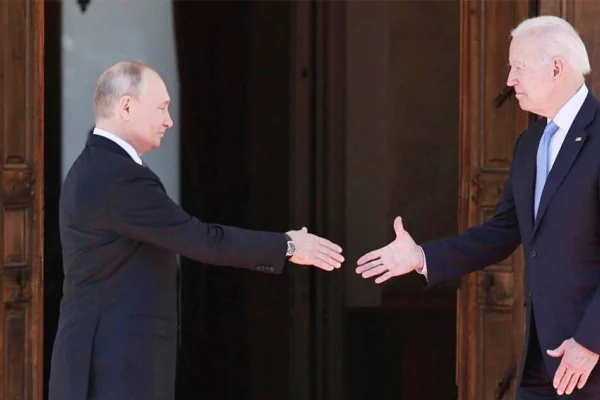 Biden ile Putin görüşecek mi?