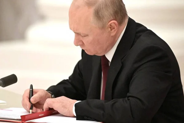 Putin hamlesini yaptı
