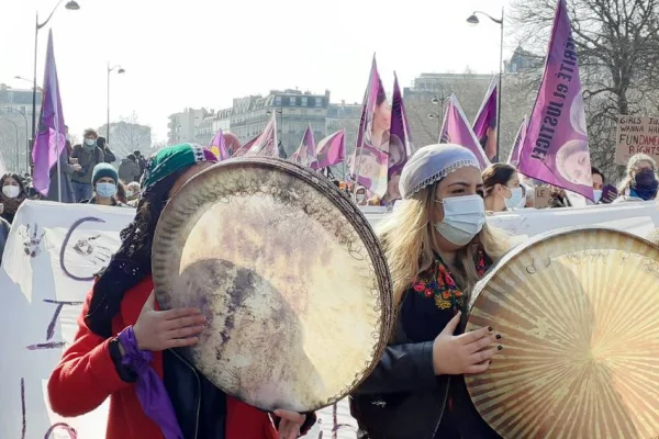 Diren, örgütlen, özgür yaşa