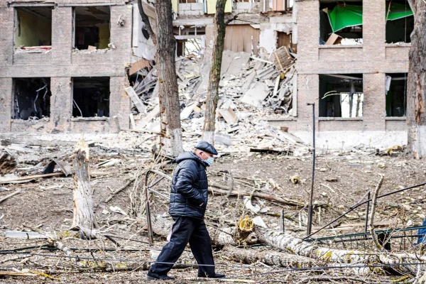 Ukrayna’ya babalık yapmanın ağır yükü