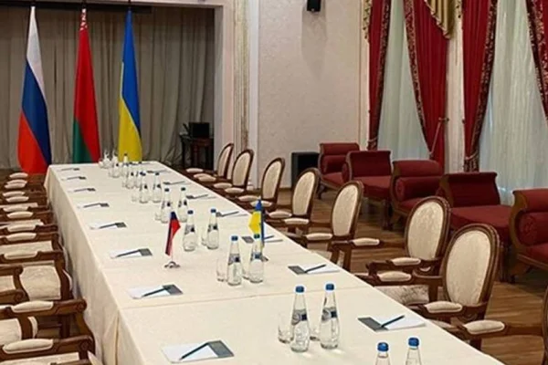 Rusya ve Ukrayna masaya oturdu