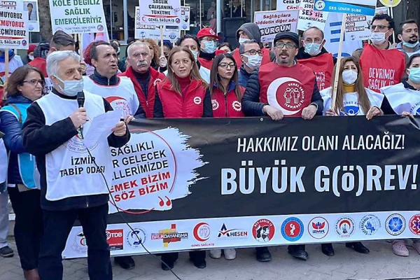 Sağlıkçılar boş vaatleri dinlemedi