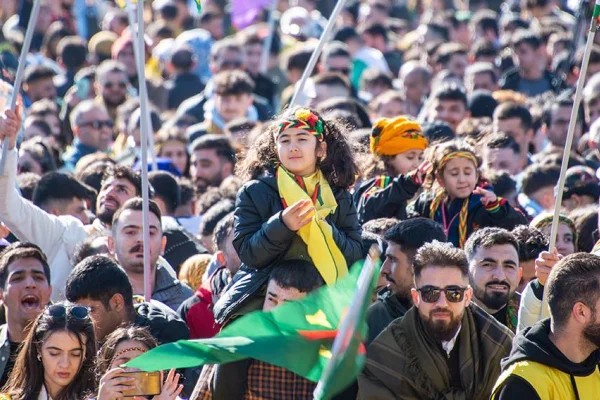 Newroz xweş e