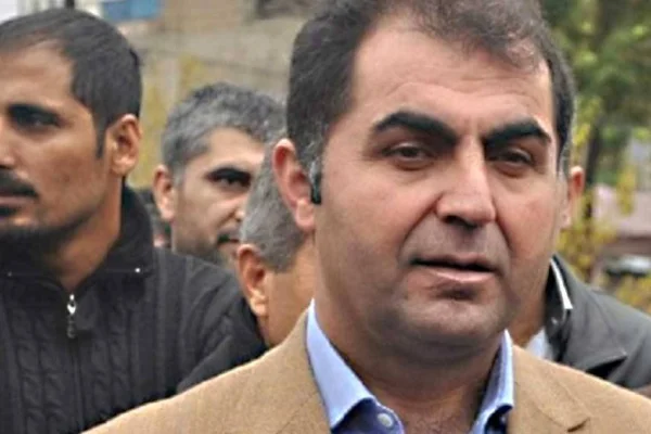Kayyum ardından gözaltı