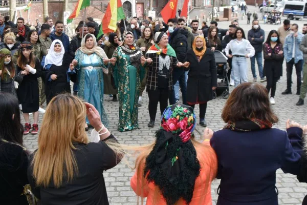 Newroz coşkusu sürüyor
