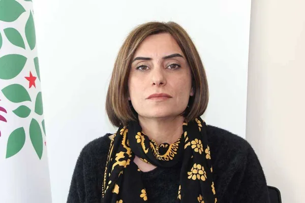 Biz alanlardayız