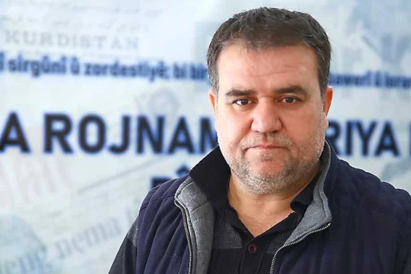 Üç gazetecinin durumu ağır