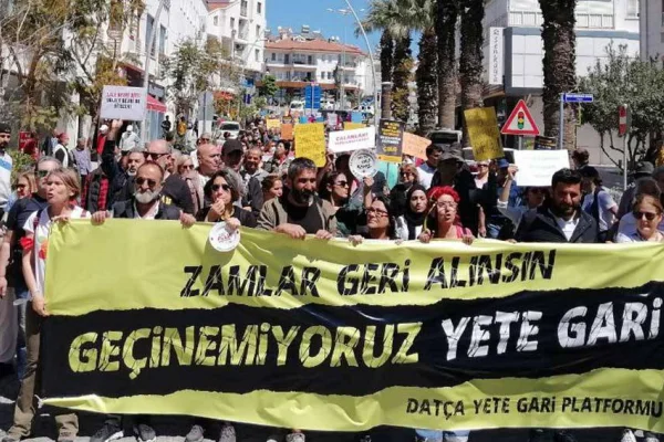 Kemerini değil, yumruğunu sık!