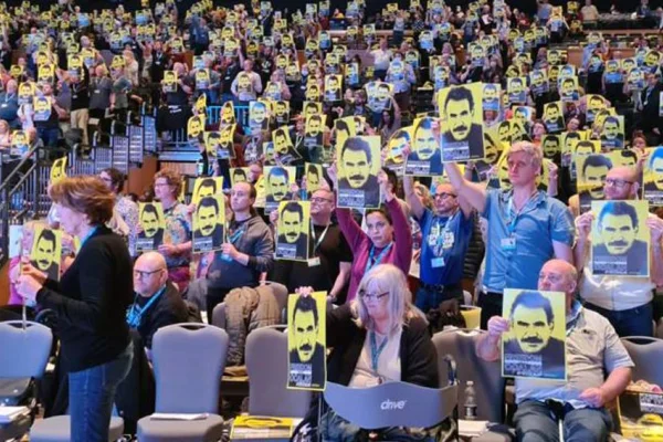 Britanya Ulusal Eğitim Sendikası Öcalan’a özgürlük istedi