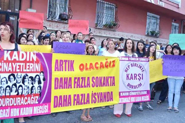Kürt kadını kılıç hakkı mı?