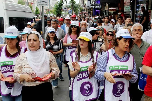 Zap selamlandı