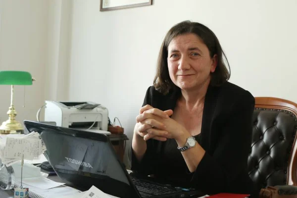 Kadın, işsizlik ve yoksullukla sınanıyor