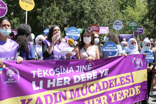 Kadınların gündemi ortak mücadele