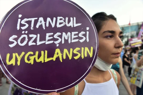 Kadınlar eşitlikten vazgeçmez