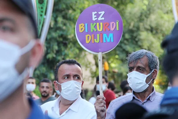 Yüzde 68 Kürtçeyi sürekli kullanıyor