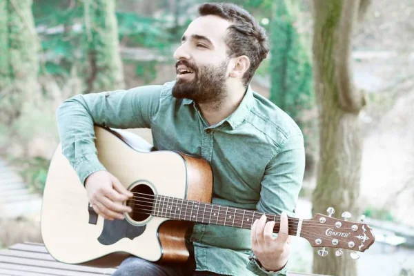 Kürtçe rock ambargo altında