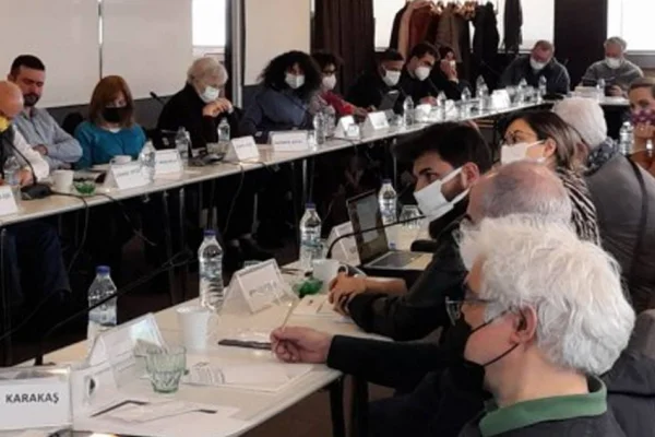 Bir raporun dediği: Tedirgin bir iyimserlik