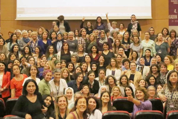 HDP'li kadınlar: Yeniyi kuracağız