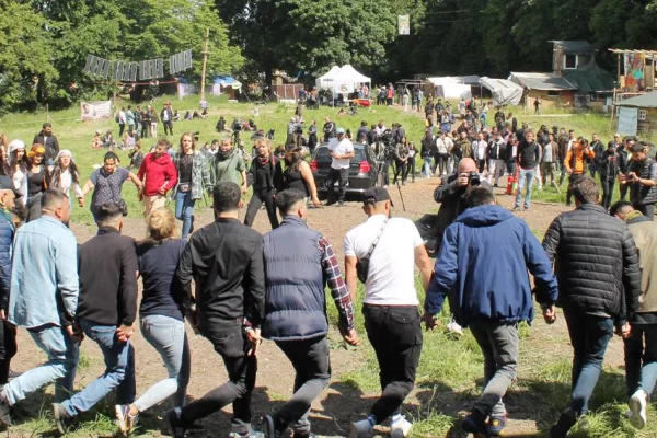 Gençlerden komünal festival