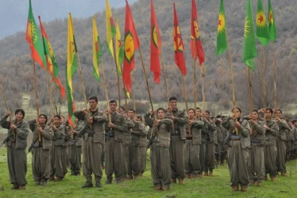 Ey Türk milleti, aldatılıyorsun!