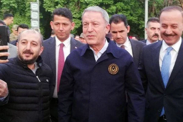 Açıklasana Hulusi!