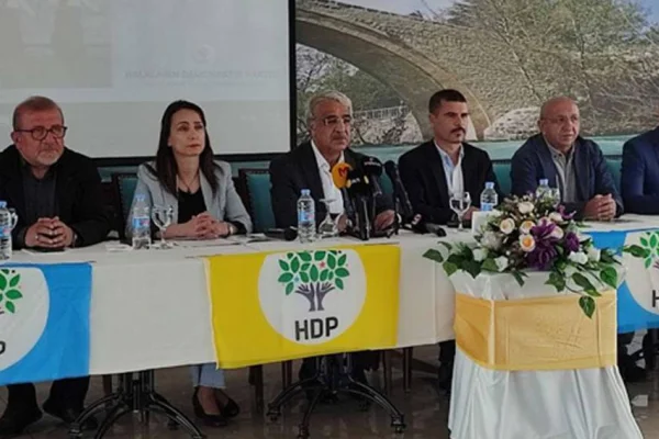 Alevilere eşit yurttaşlık hakkı!