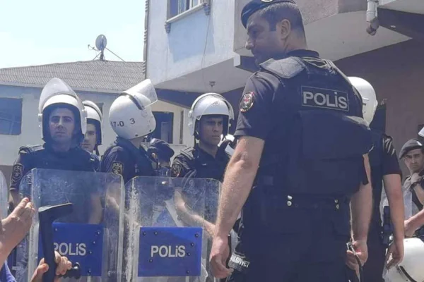 Evsizleştirmeye direniyorlar