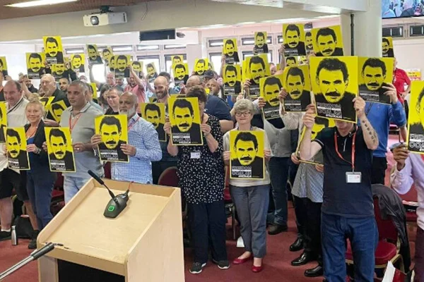 İngiliz emekçilerden Öcalan çağrısı