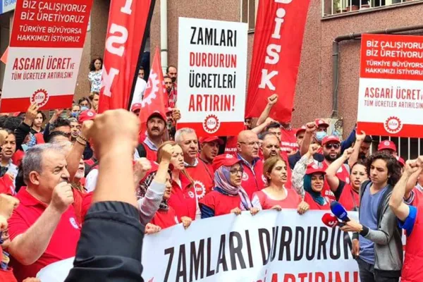 Enflasyon ücretleri ezdi