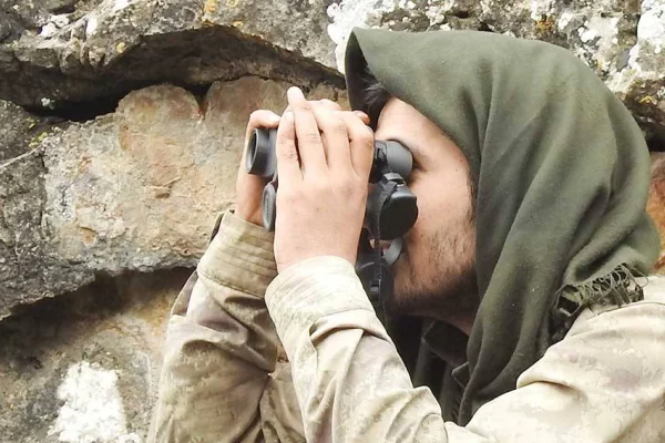 Bombardıman altında çatışma