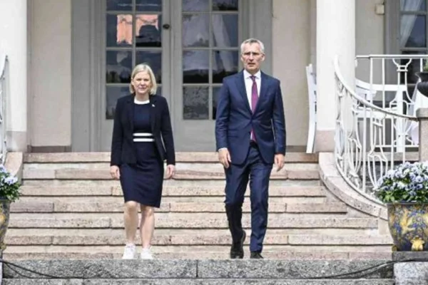 İsveç Erdoğan’a boyun eğdi