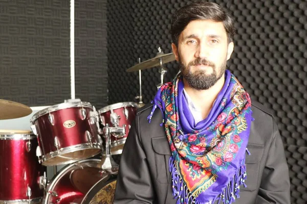 Şarkılarımız özgürlük için