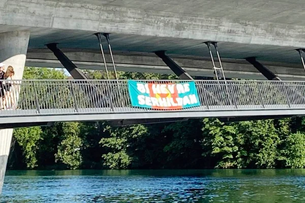 Gençlerden Solothurn’da eylem