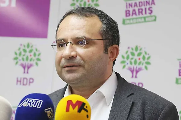 Tam bir sansür yasası