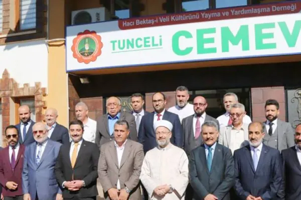 Devlet 300 çakma Alevi dedesi arıyor!
