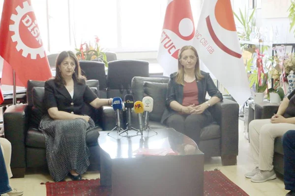 Kongre öncesi DİSK ziyareti