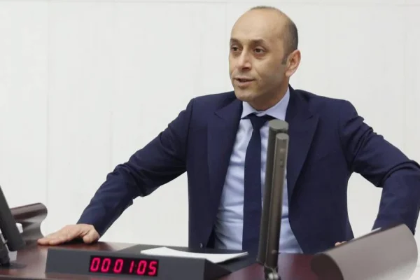 Sınır hattını boşaltmak istiyor
