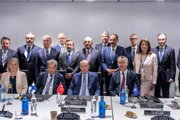 Madrid’deki hesap Kürdistan’a uymaz