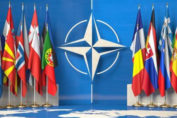 Kürde düşmanlık NATO’ya Kürtle dostluk selamete 