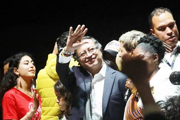 Kolombiya'da seçimi kimler kazandı?