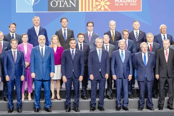 Kapitalizmin çöküşünü ABD’nin üç NATO’su da önleyemez