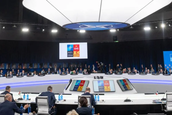 NATO zirvesi 3. Dünya Savaşı'nı resmileştirdi