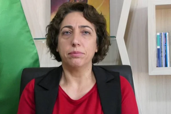 AKP'li vekiller talimata uydu