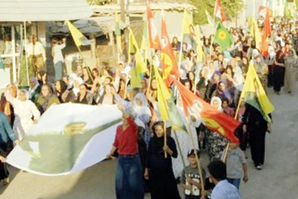 Mexmûr'da protesto yürüyüşü
