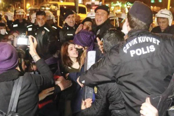 Feminist Gece Yürüyüş’üne dava 