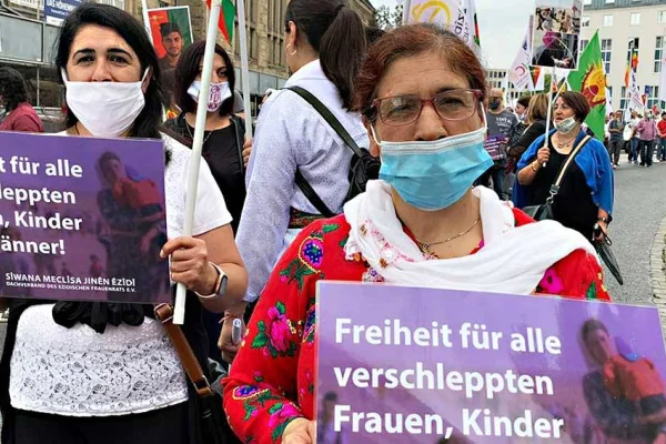 Soykırım protesto edildi