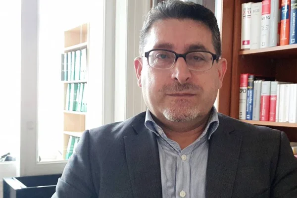 Kaçan asker savaş suçlarının tanığı
